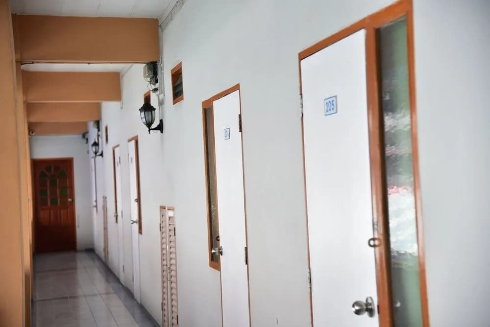 Dragon Serviced Apartment - photo 8
