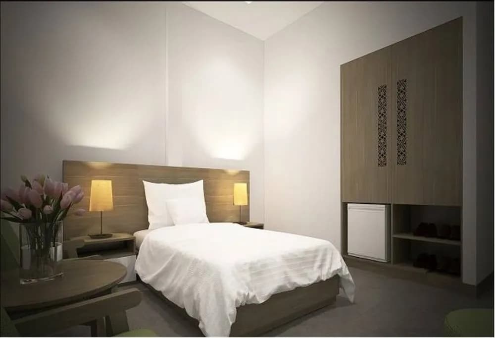 Royce Hotel - photo 30