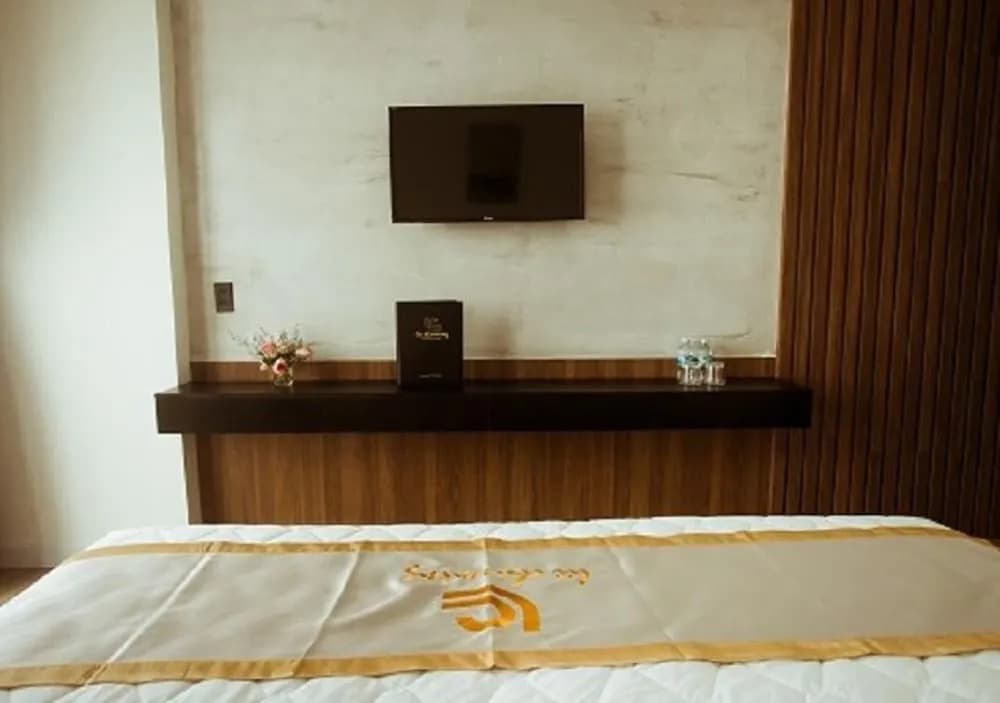 Lee Charming Hotel by ZUZU - photo 5