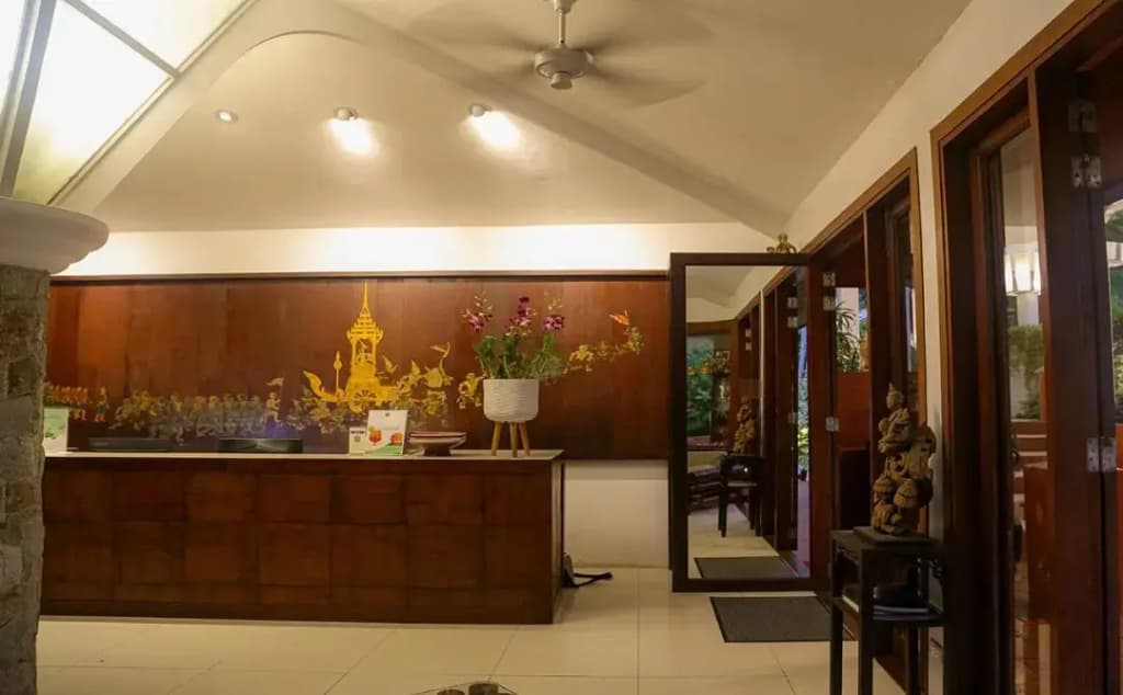 Mom Tri's Villa Royale - photo 33