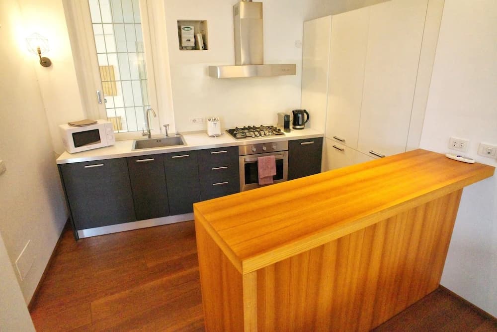 Milhouse Suites Sant'Ambrogio - photo 13