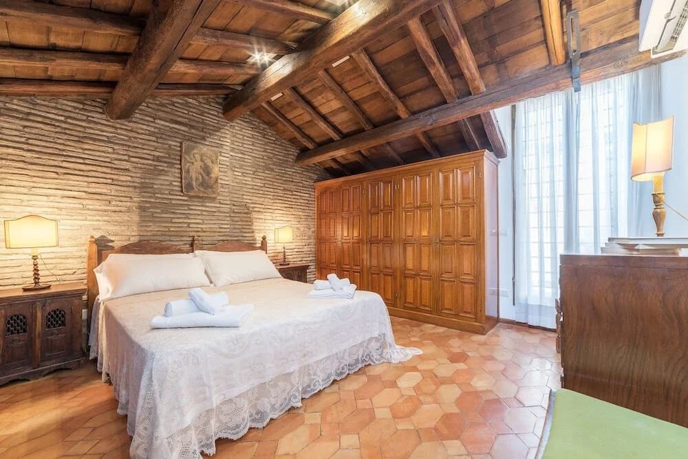 Romeloft Trevi Apartments - photo 8