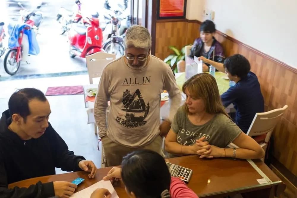 Family Hotel - photo 16