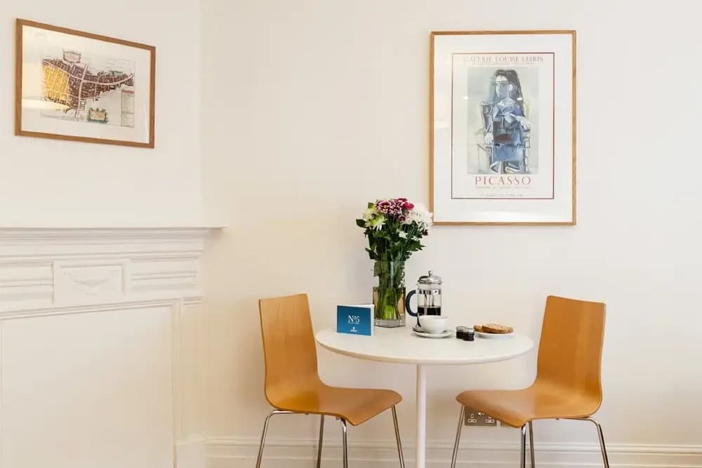 Blueprint Apartments-No 5 Doughty Street - photo 14