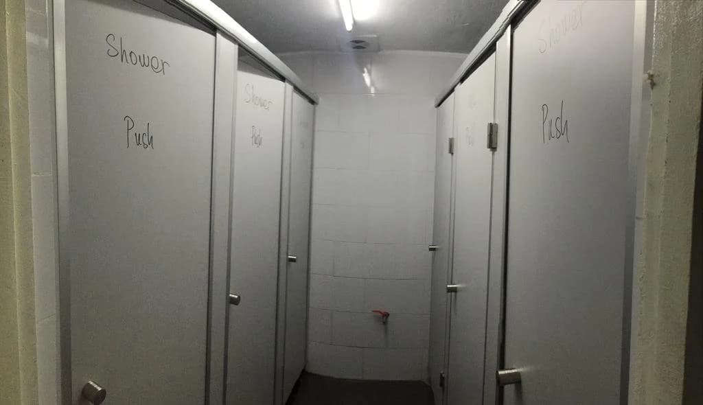 Global Backpackers Hostel - photo 9