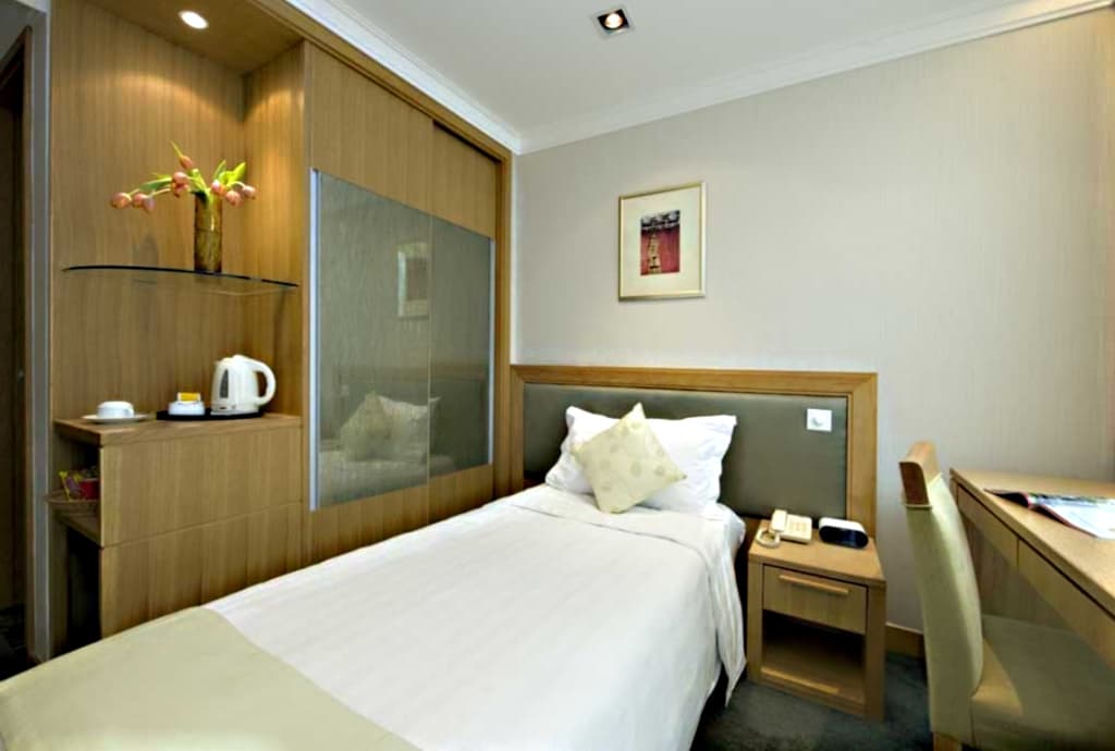 Bishop Lei International House - photo 6