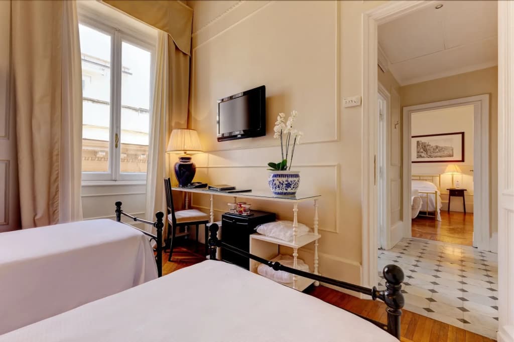 Grand Hotel Plaza - photo 27