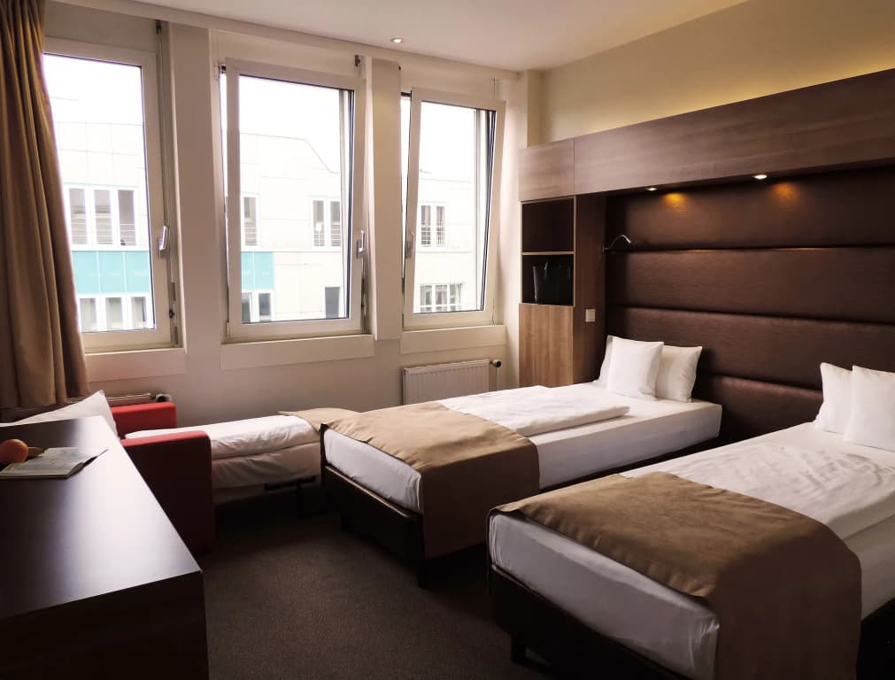 Motel Plus Berlin - photo 10