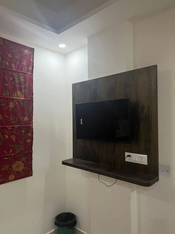 Ssd Plaza Hotel - photo 2