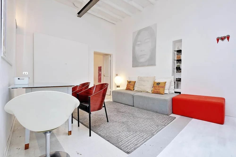 Monti Bright Apartment - photo 10