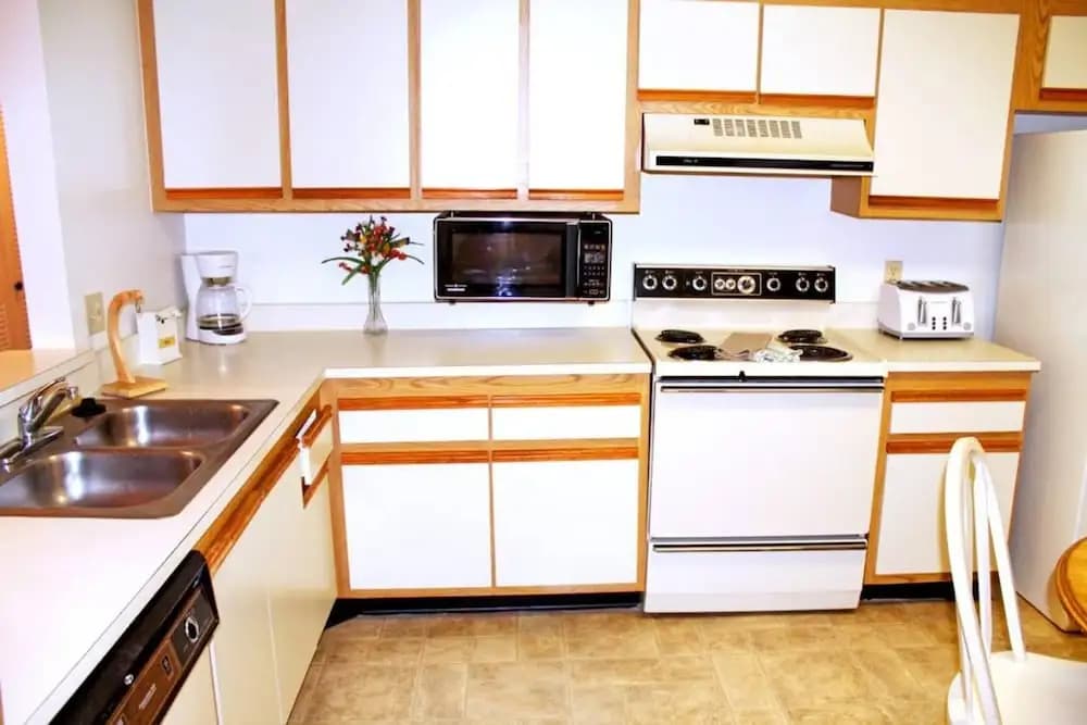Clubview Holiday Condo - photo 13