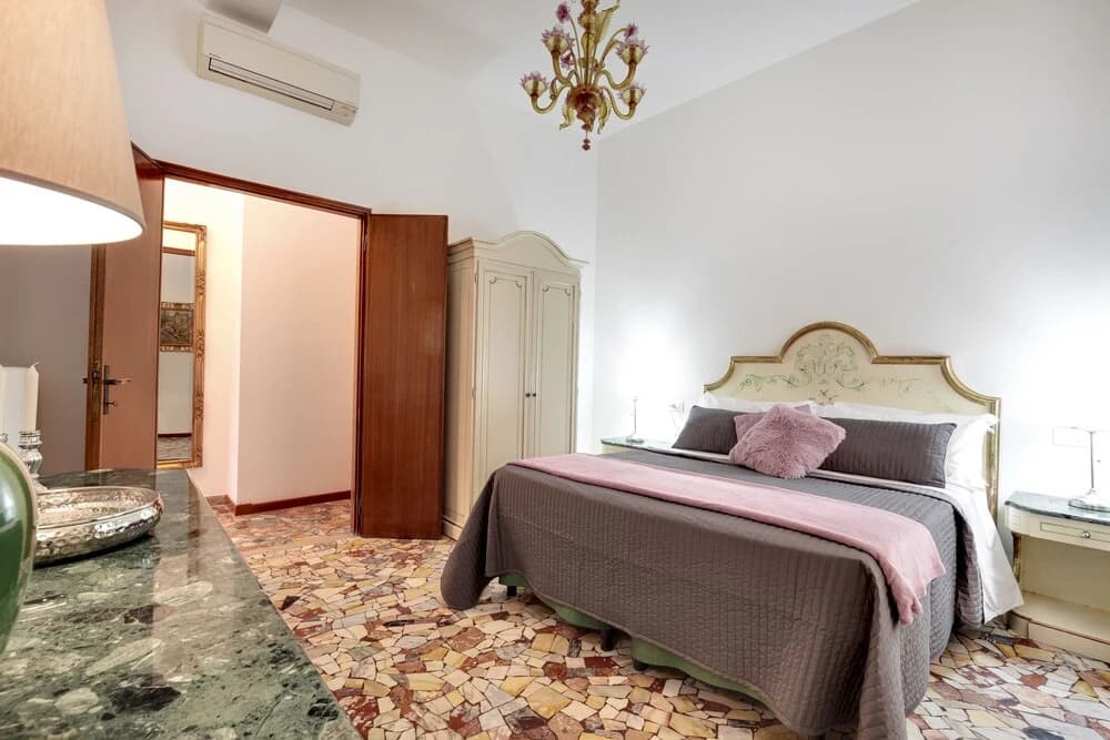Grand Canal Residence - photo 5