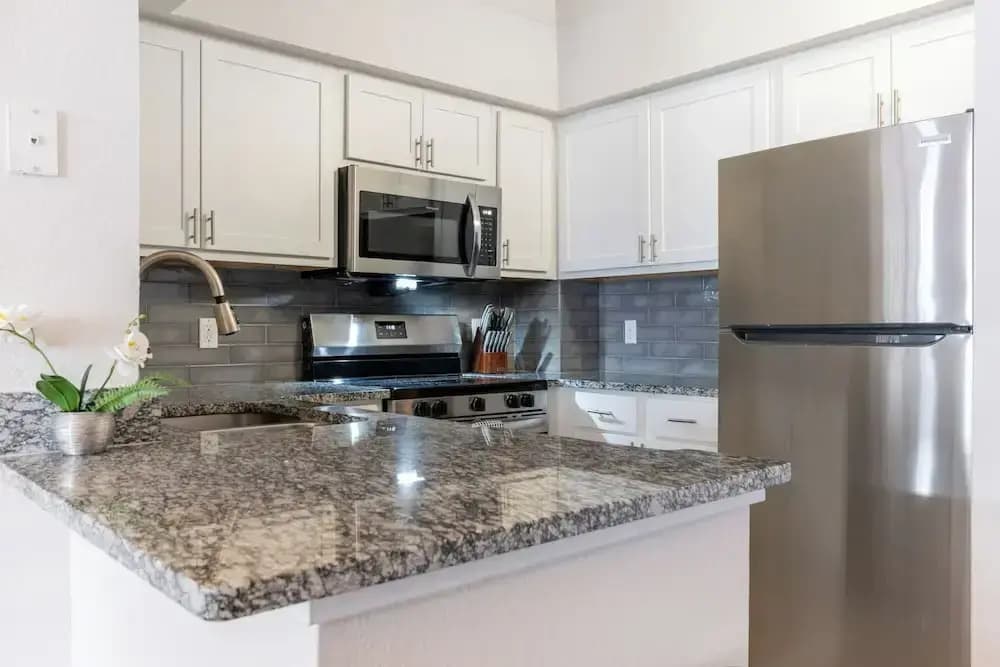Landing Apartments - Southwest Orlando - photo 13