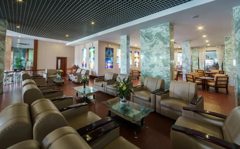 Smiling Hotel - main photo