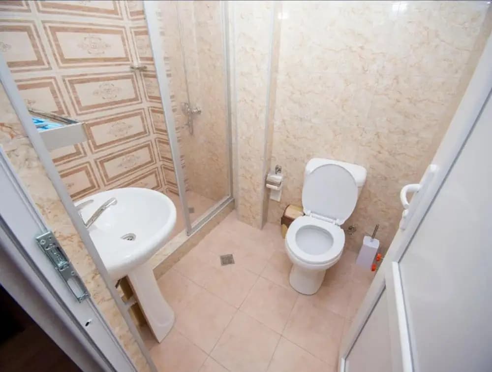 Hotel Elegant 2 - photo 6