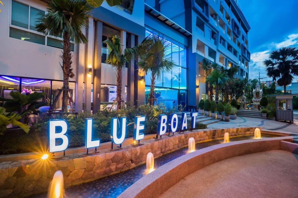 Blue Boat Hotel JC - photo 28