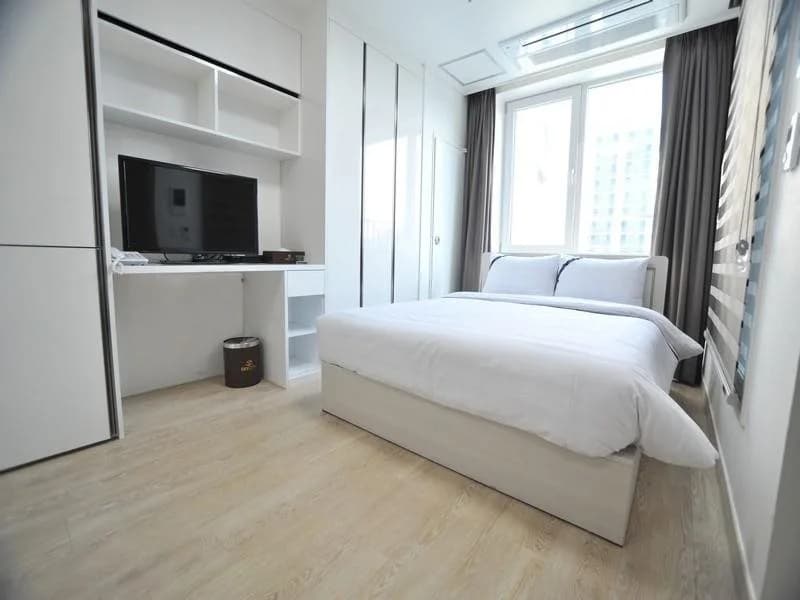 Skycity Residence - photo 2