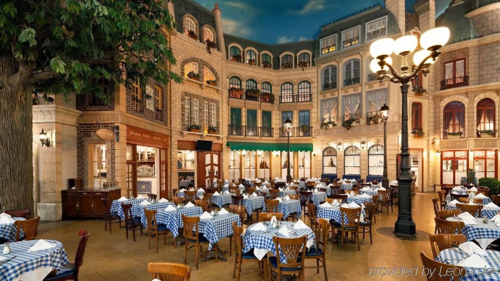 Paris Las Vegas Resort & Casino - photo 17
