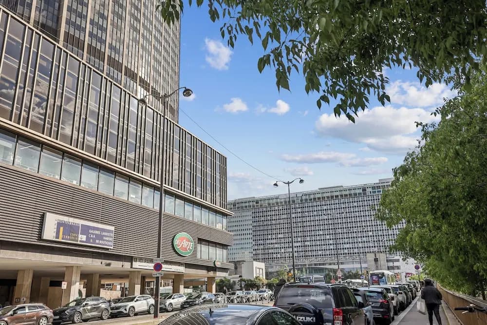 Paris 1BR in front of Montparnasse Tower - photo 10