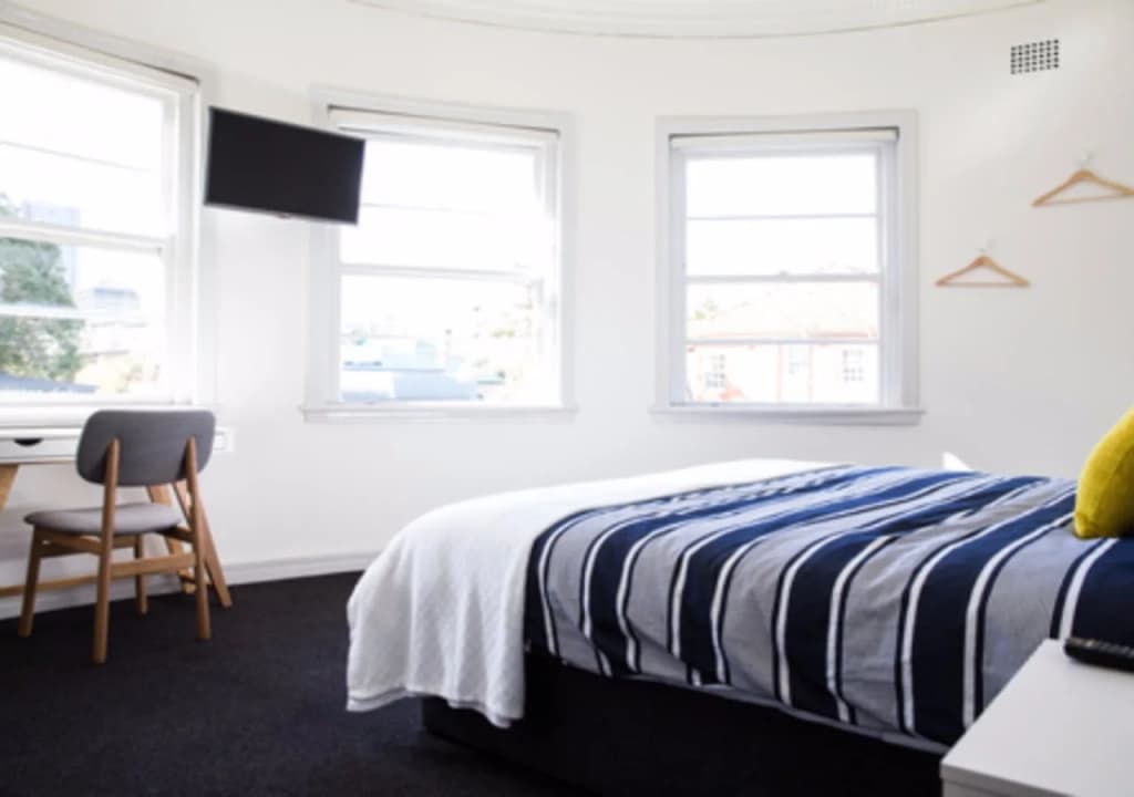 Blues Point Hotel - photo 3
