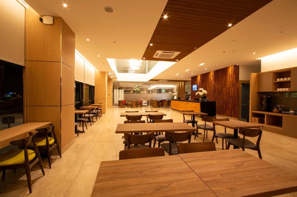 AZ Hotel & Serviced Apartments - photo 13