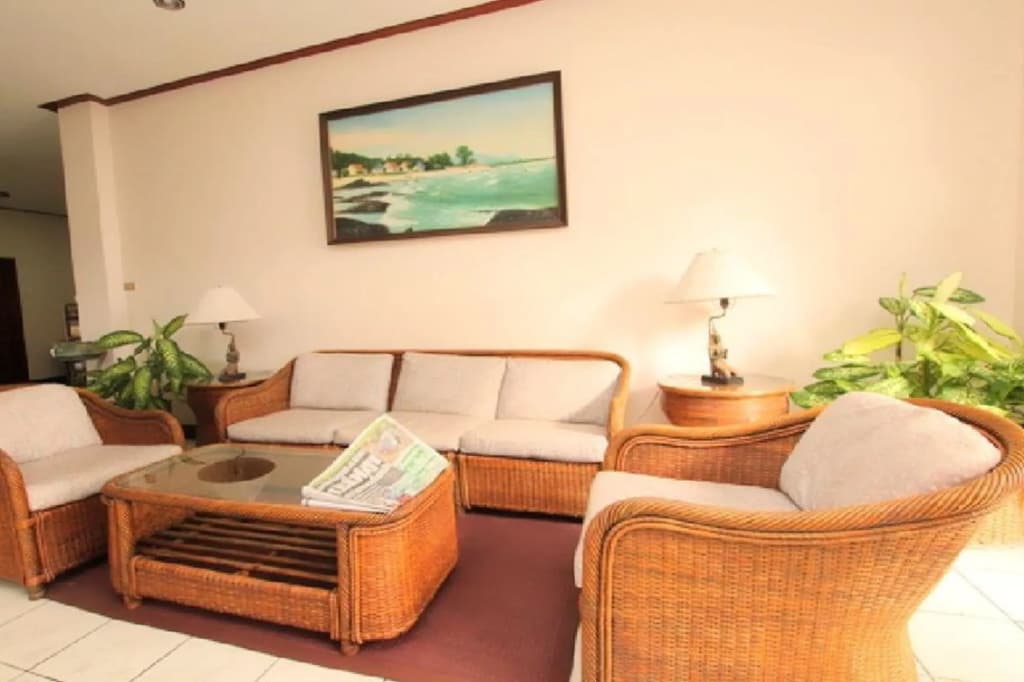 Baan Busarin Hotel - photo 6