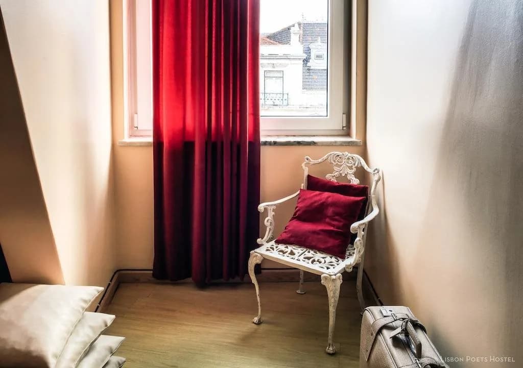Lisbon Poets Hostel - photo 3