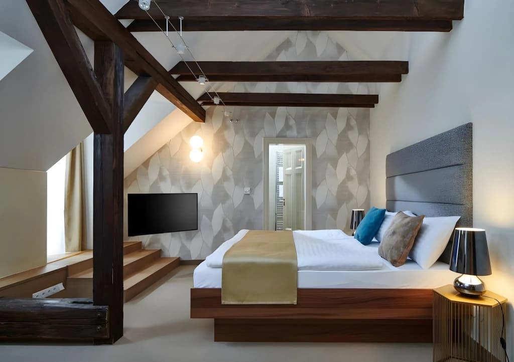Golden Angel Suites by Adrez Living - photo 11