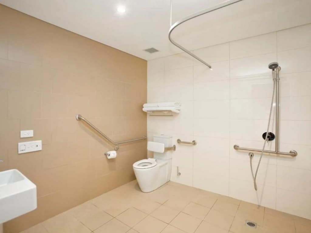 Royal Hotel Randwick - photo 8