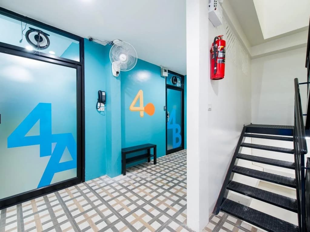 Matchbox Bangkok Hostel - photo 12