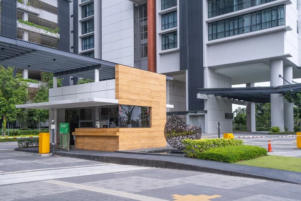 OYO Home 89720 Marvelous 1brGrand Medini - photo 27