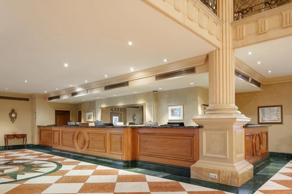 Eurostars Grand Hotel Wien - photo 43