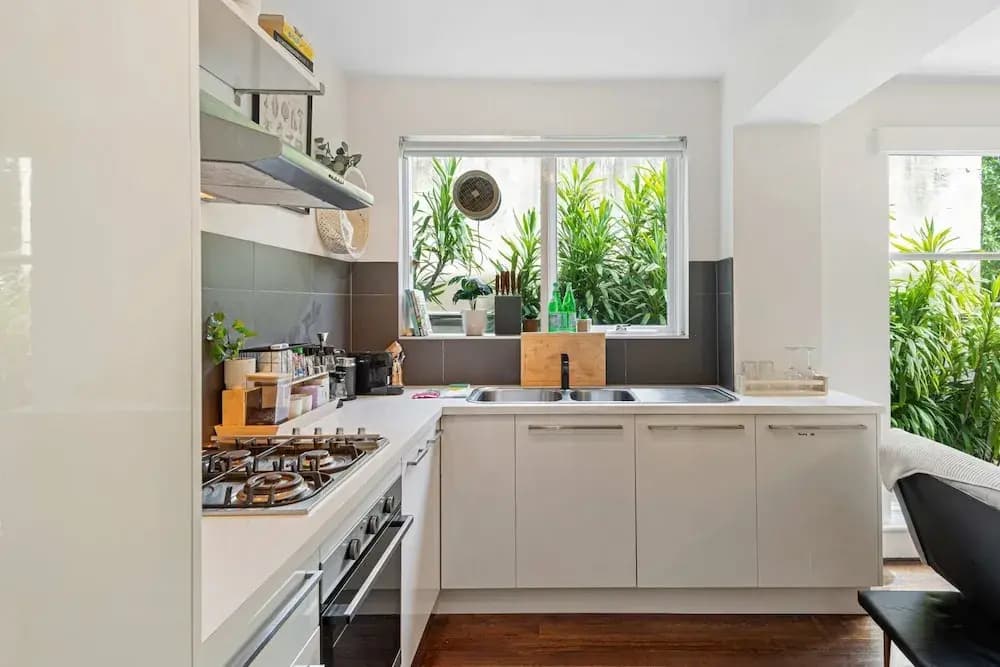 Contemporary 1-bed Unit Near Chapel St - photo 12