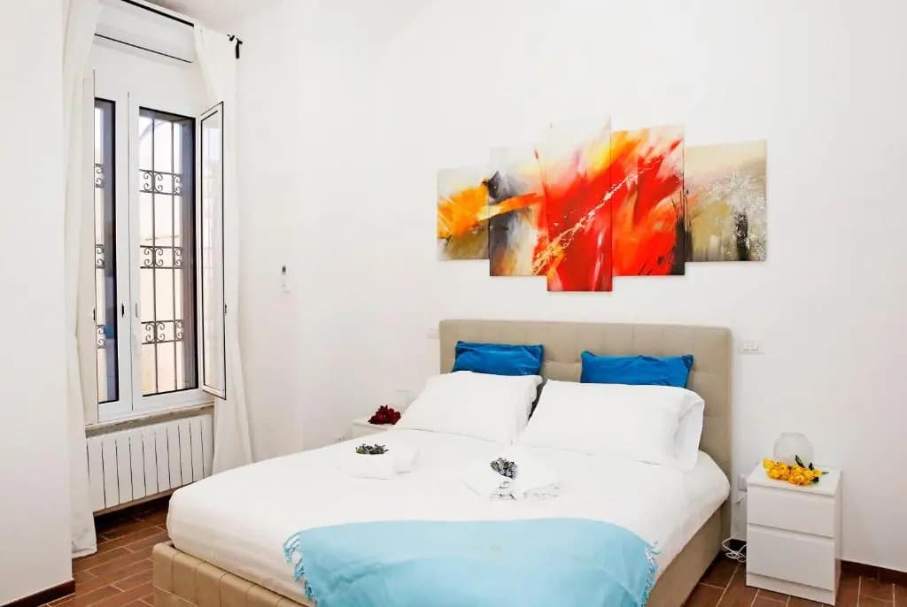 Castel Sant Angelo's Harmonious Apartment - photo 5
