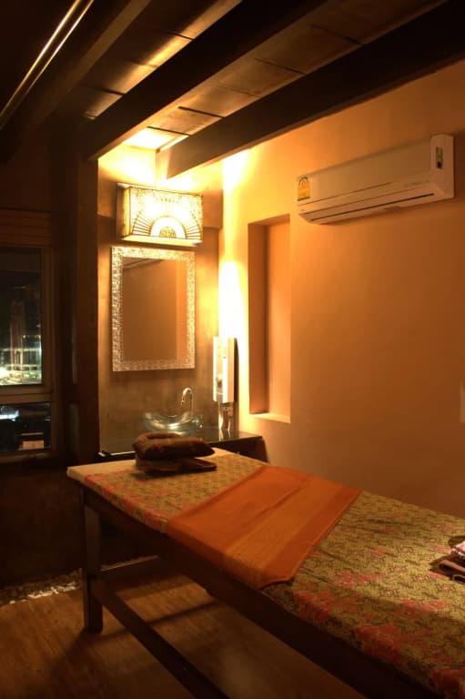 Baan Bandalay Hotel - photo 14