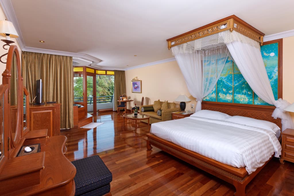 Diamond Cliff Resort & Spa, Patong Beach - photo 5