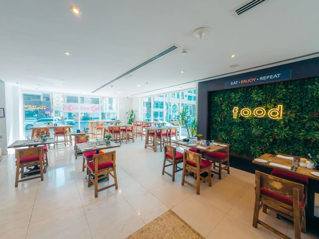 Kingsgate Hotel Abu Dhabi by Millennium - photo 22