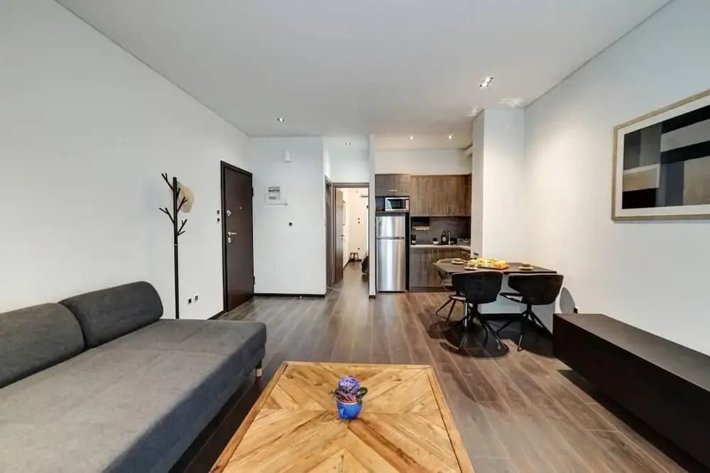 Classy and Stylish Apartment Next to Hilton - photo 6
