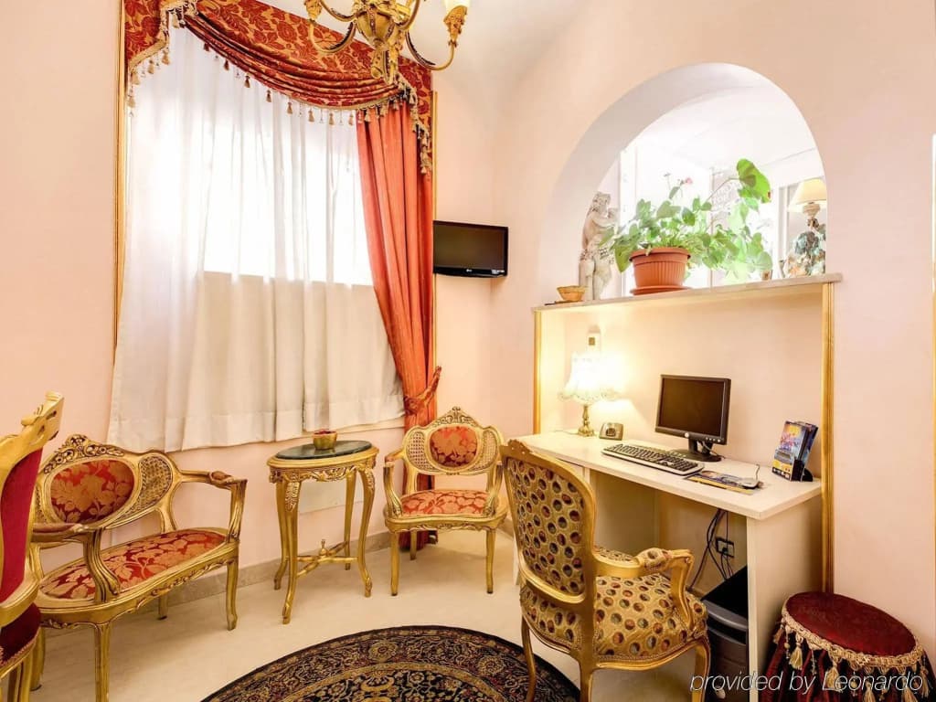 Domus Colosseo Hotel - photo 3