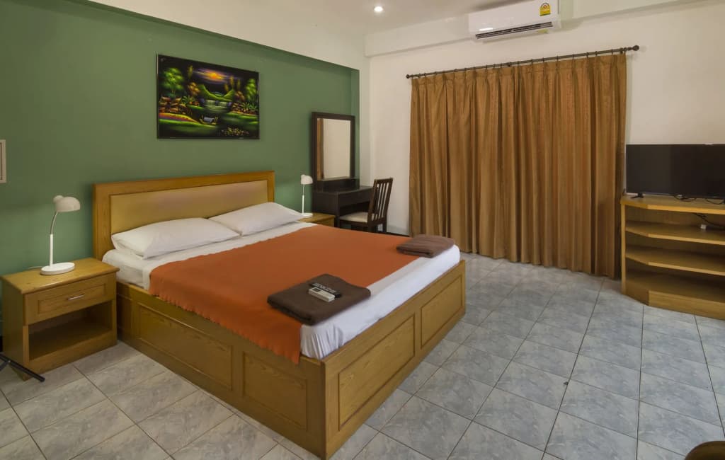 Travellers Rest Hotel - photo 4