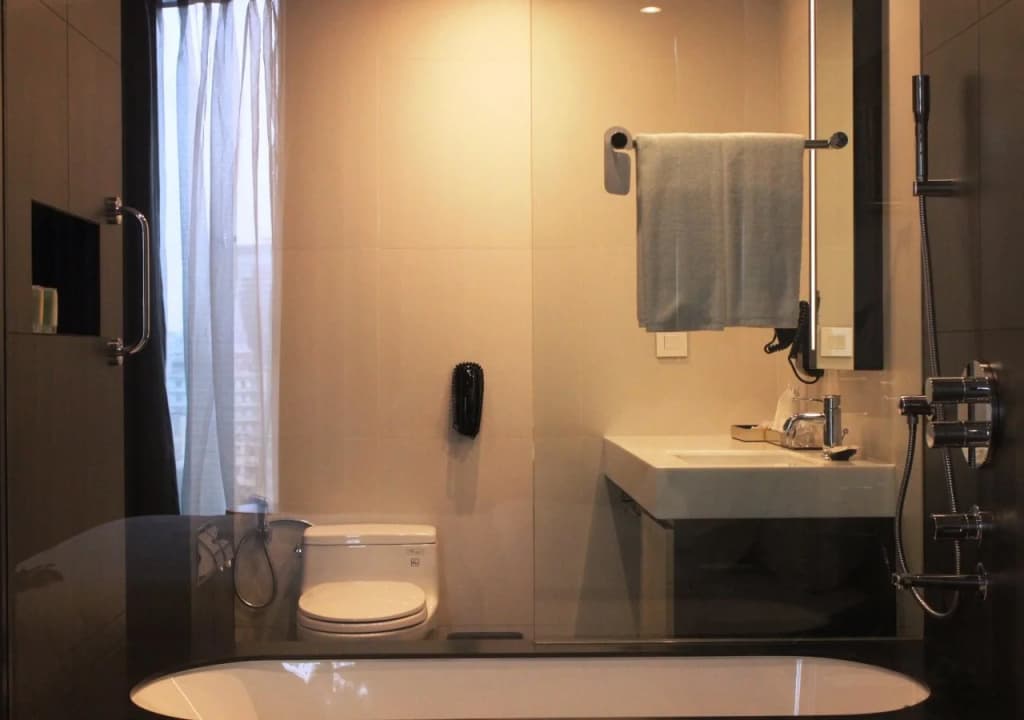 Liberty Central Saigon Citypoint - photo 11
