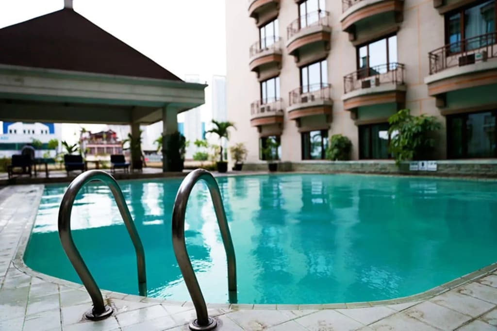 Mega Anggrek Hotel & Convention - photo 11