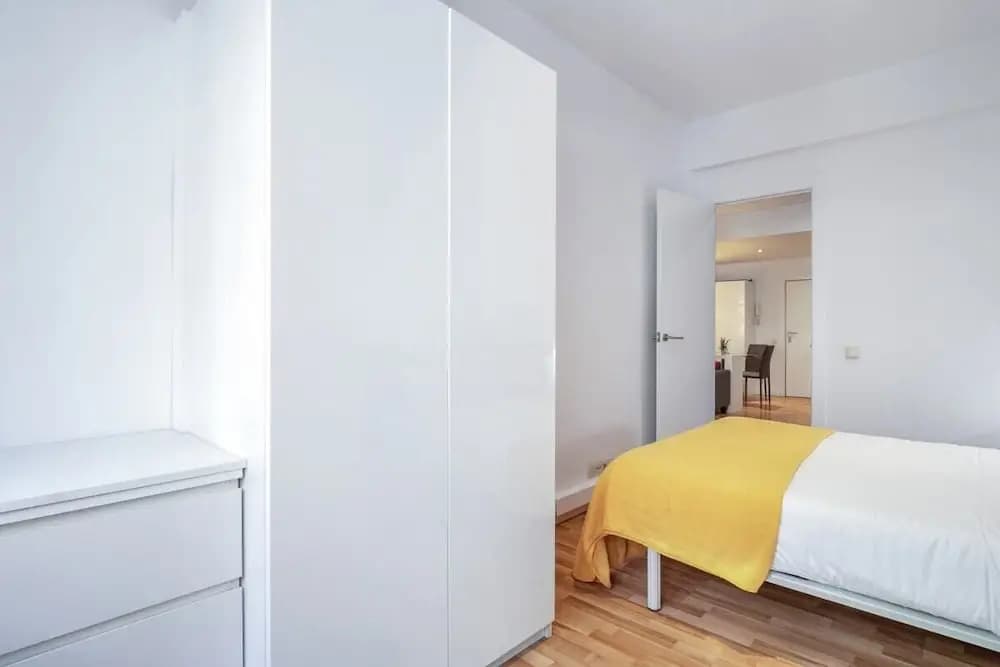 Lovely 1bed Apt W/balcony in Eixample - photo 4