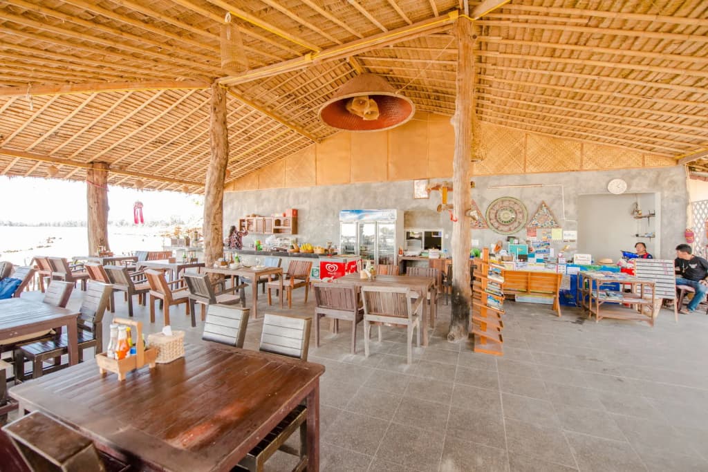 Banana Beach Resort - photo 21