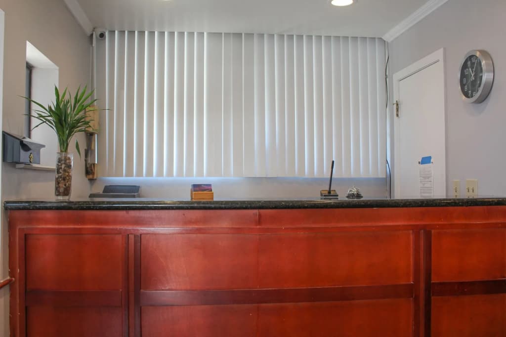 Bay Bridge Inn - photo 2
