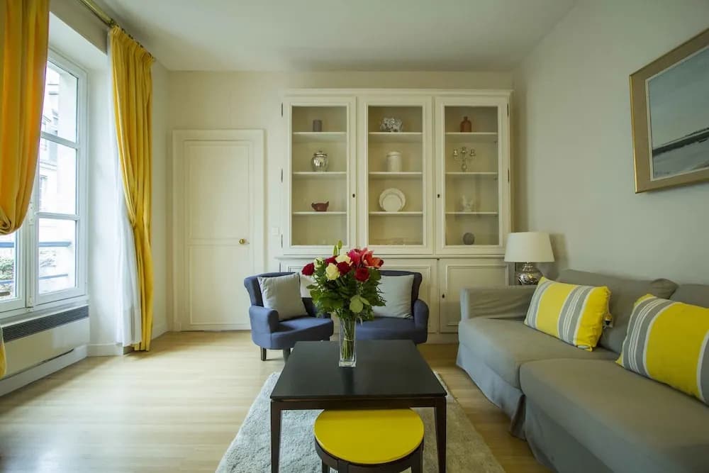 Louvre Paris Guesthouse - photo 2