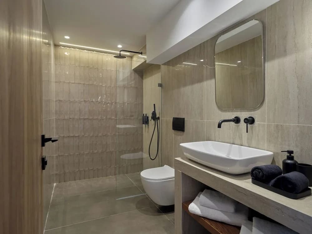 Haya Athens Loftie Suites - photo 9