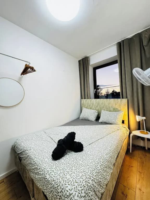 Spacious Budget Home Garden Stay - photo 48