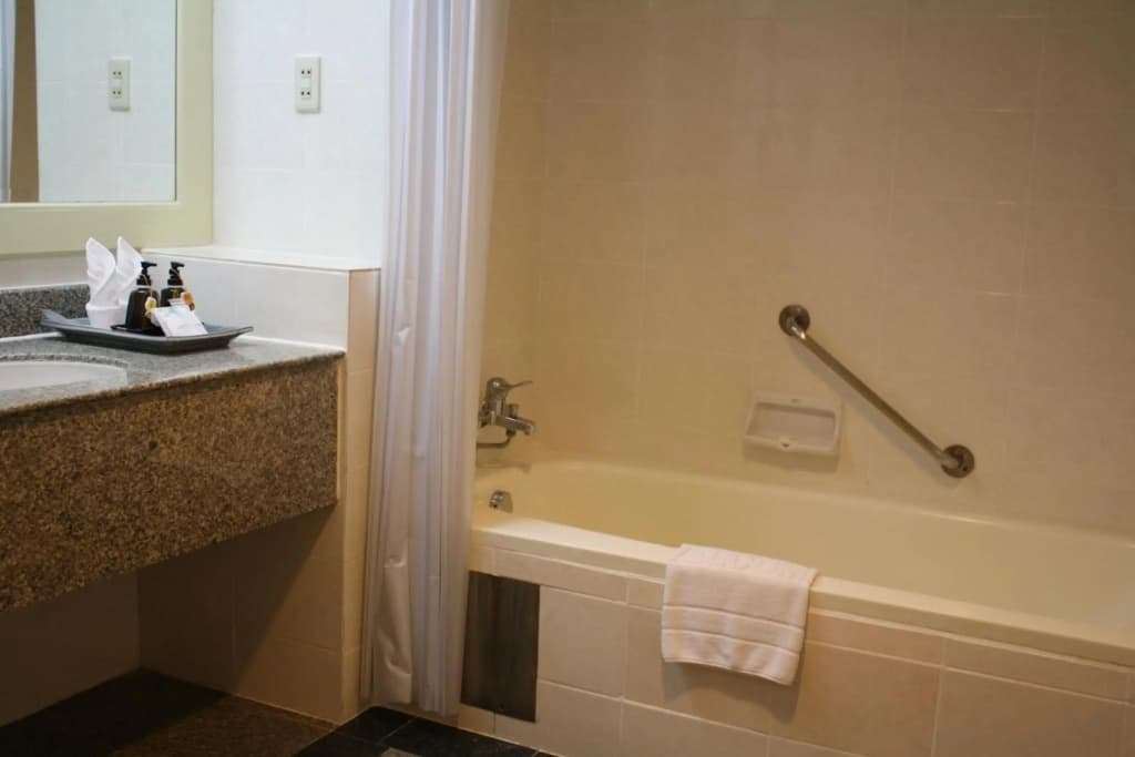 Tongtara Riverview Hotel - photo 36