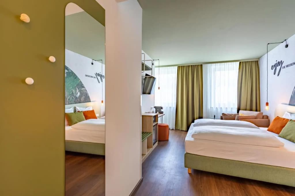 The Weekend Hotel - photo 44